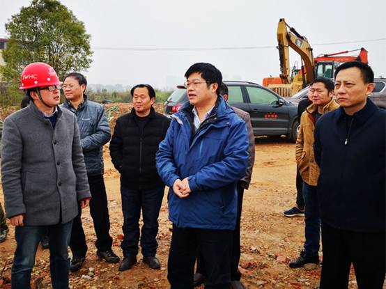说明: E:\共享文件夹\禾河大蹊径堤团结刷新工程施工2标段\项目进度图片\向导检查\2019.2.25水利厅廖瑞钊防汛检查\未问题-1.jpg